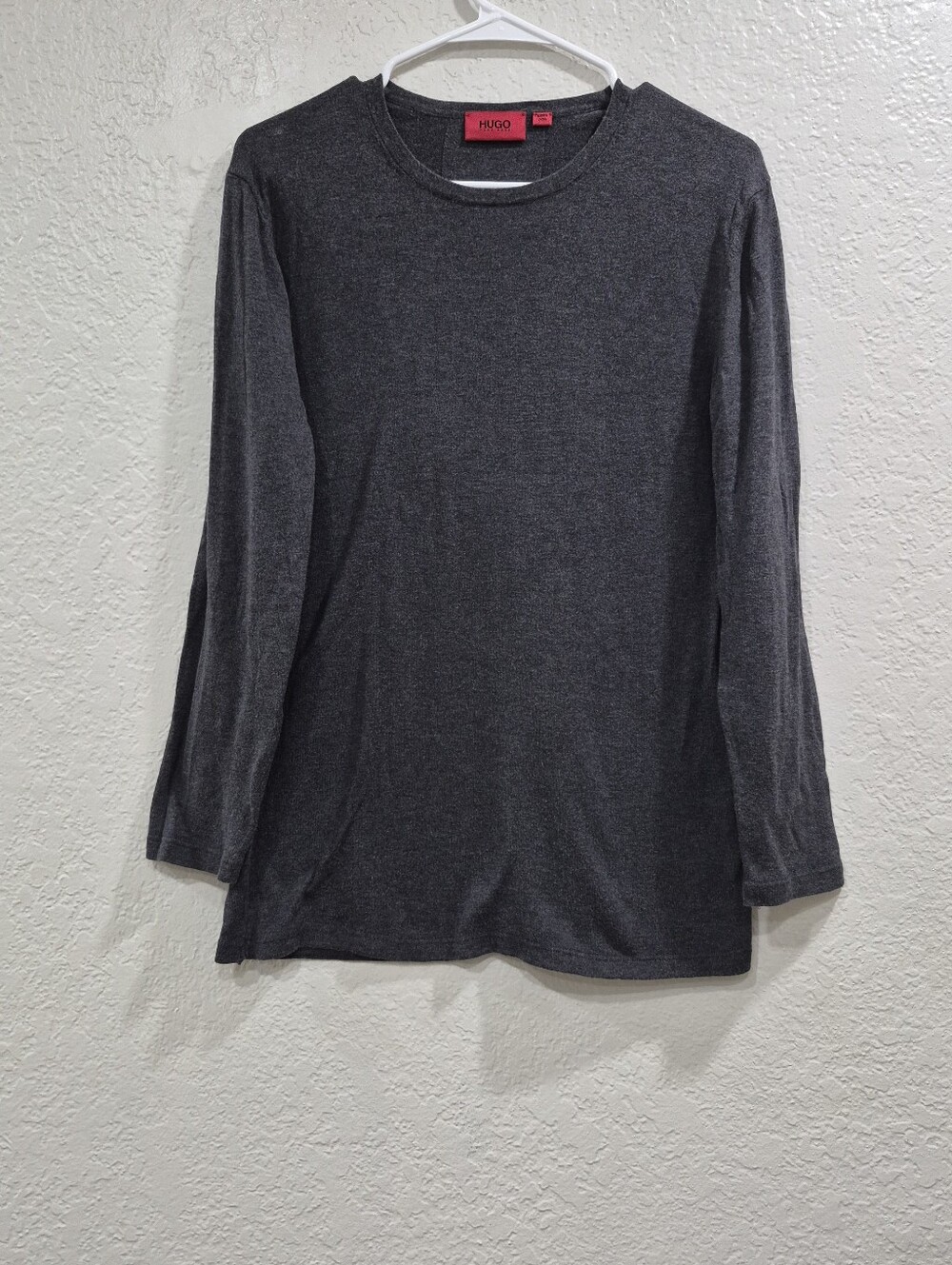 HUGO BOSS Charcoal Gray Long Sleeve T-Shirt Crewneck Mens Size M Medium